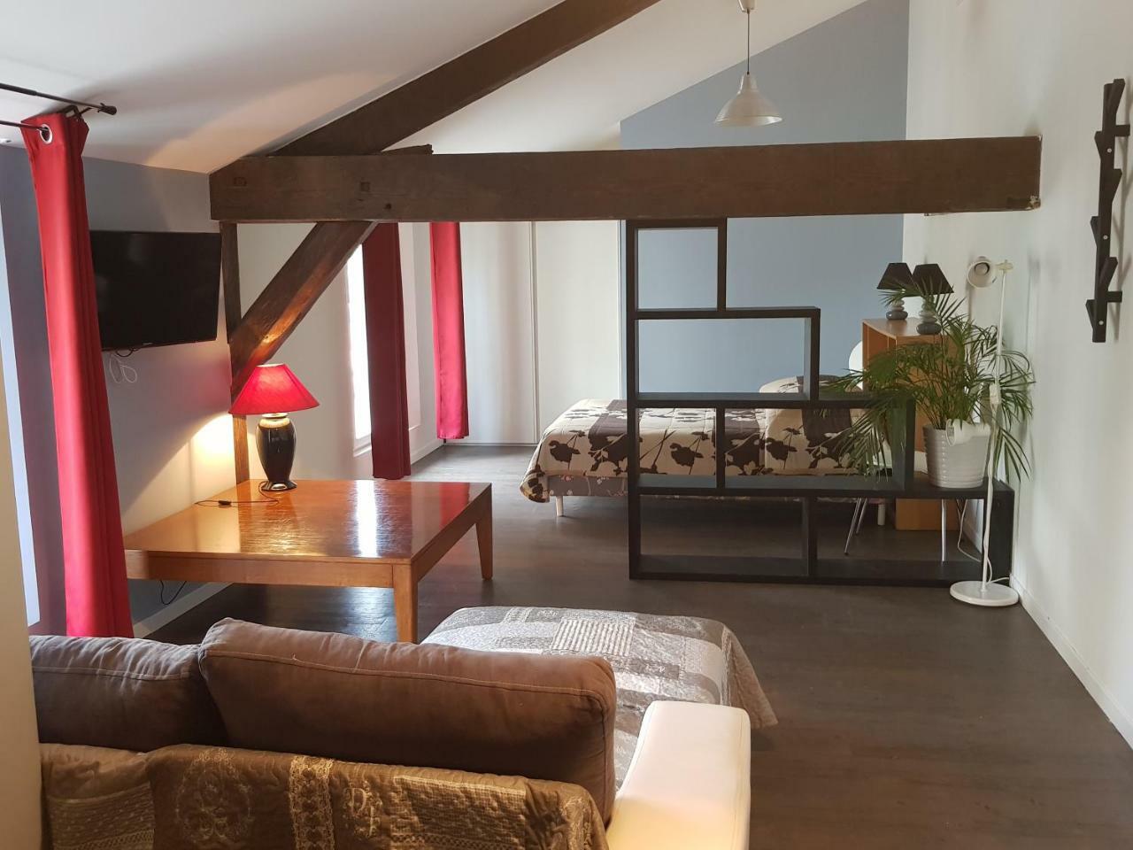 Les Studios de La Rose des Vents Sathonay-Camp Extérieur photo